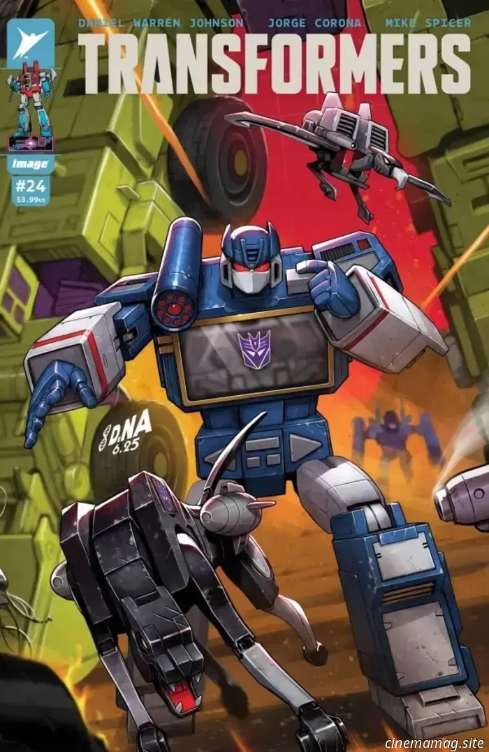 Оптимус Прайм и Мегатрон ведут ожесточённую схватку в превью Transformers №24