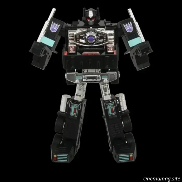 Hasbro has revealed the Transformers Takara Tomy figures of Nemesis Prime and Predaking.