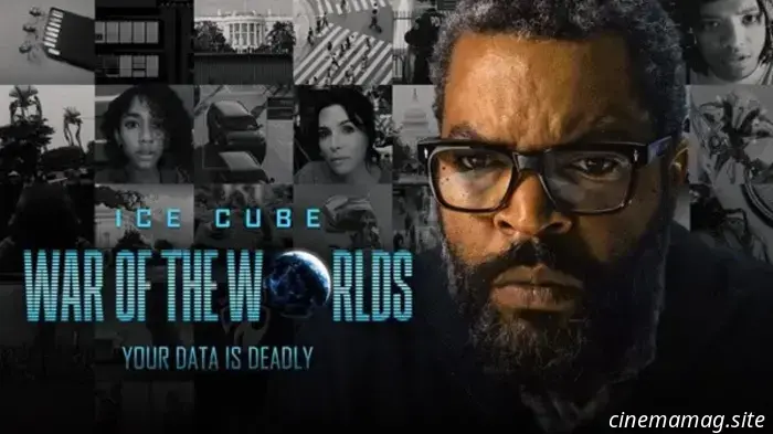 In the trailer for War of the Worlds, Ice Cube fights against an alien invasion displayed on a single computer screen.