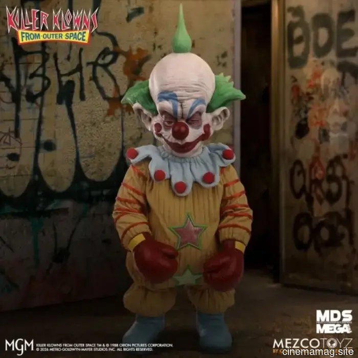 Shorty si unisce alla collezione di peluche Killer Klowns from Outer Space di Mezco Toyz