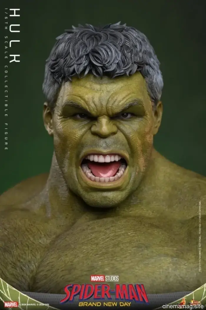 Hot Toys presenta la figura de Hulk a escala sexta de Spider-Man: Brand New Day.