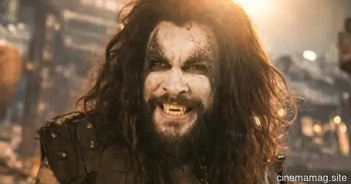 Lobo becomes a part of Hot Toys' Supergirl movie lineup with a sixth scale action figure.