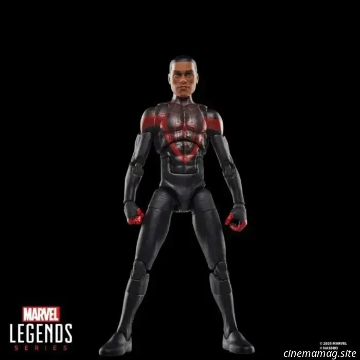 В серию Marvel Legends от Hasbro, вдохновленную комиксами, вошли Ром, Дакен, Адам Уорлок и другие