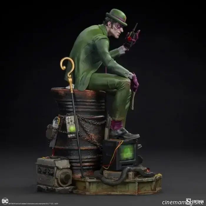 Sideshow has introduced the Riddler Premium Format Figure.