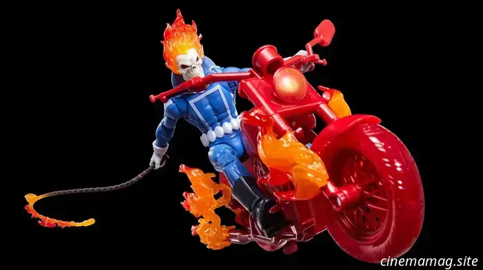 Hasbro unveils a new Johnny Blaze Ghost Rider figure from the Marvel Legends Series, along with a Hell Cycle set.