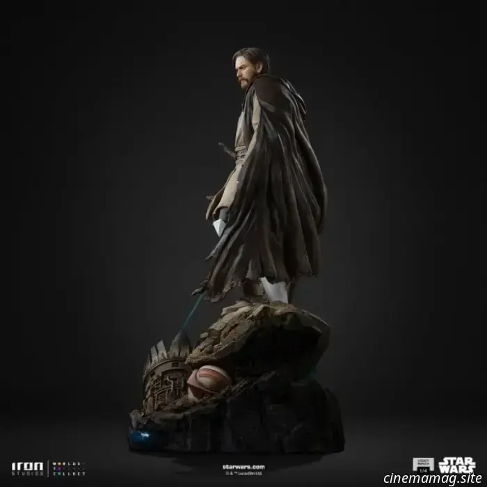 Iron Studios has revealed the Star Wars Legacy Replica statue of Obi-Wan Kenobi, complete with signatures.