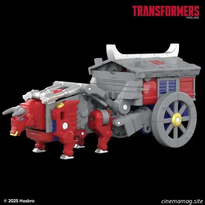 Optimus Prime and Starscream are samurai in disguise in the Hasbro Transformers Timelines two-pack.