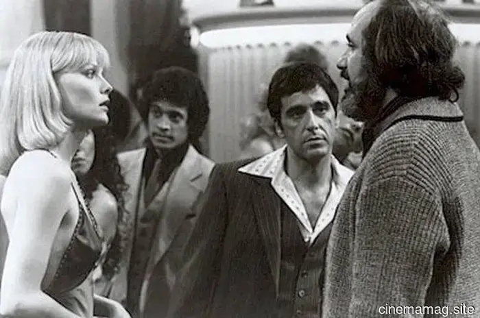 Scarface: 11 Behind-the-Scenes Images of a Criminal Classic