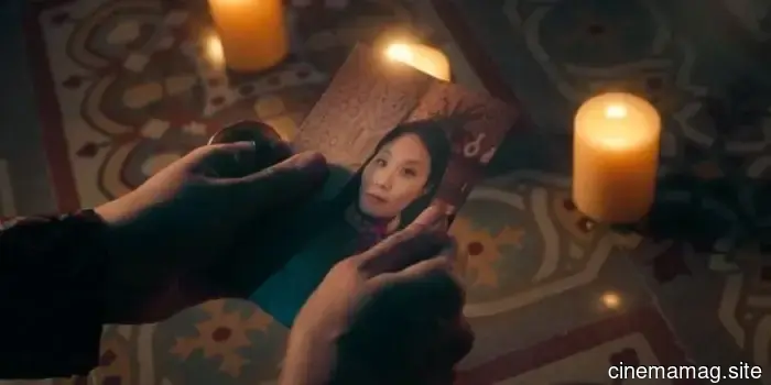 The trailer for the horror anthology The 100 Candles Game: Dark Mirror has been released.