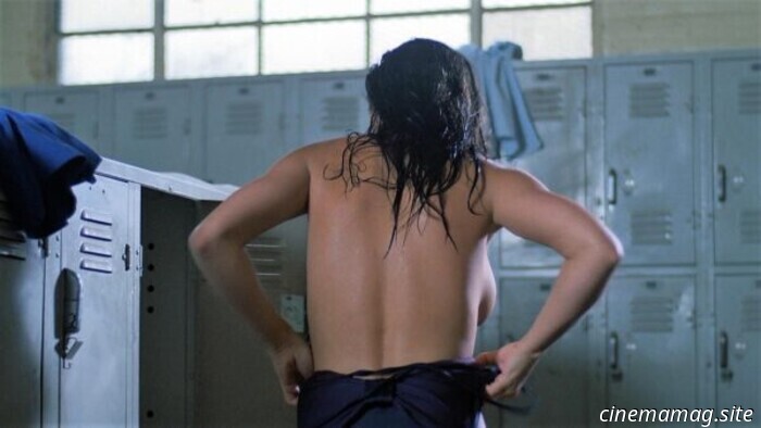 Mirror Mirror (1990) - Film Review