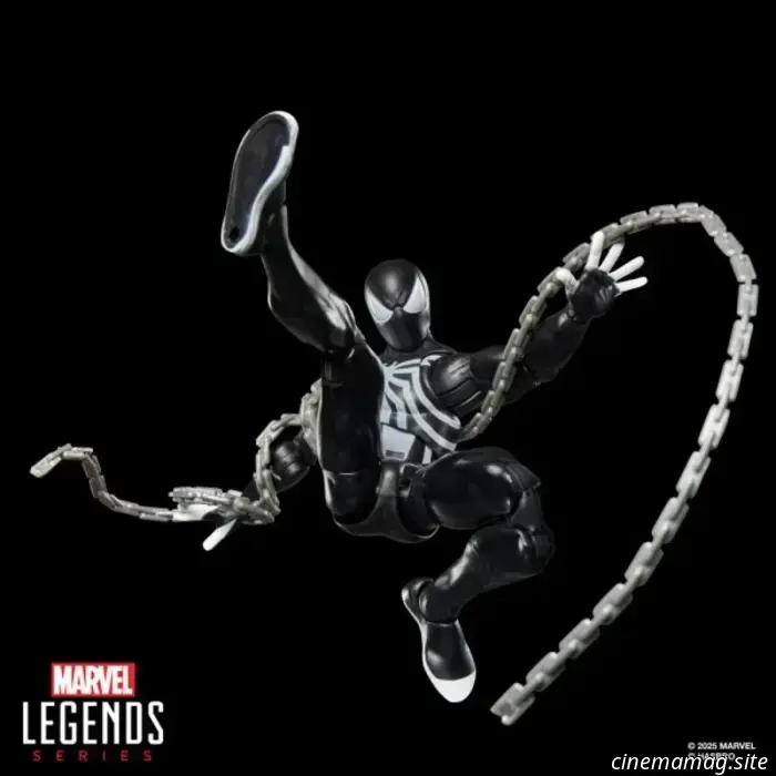 Hasbro has revealed the Uncanny Spider-Man, Spider-Venom, Owl, and Hypno-Hustler figures from the Marvel Legends Series Retro Collection.