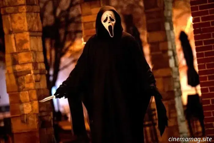 Ghostface ha dei propositi per il nuovo anno nel teaser di Scream 7.