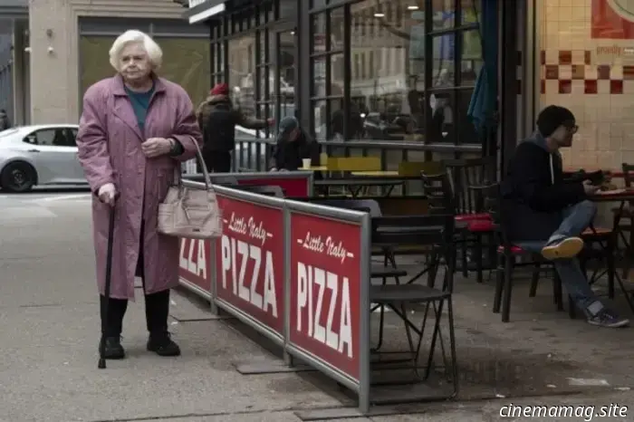 June Squibb es Eleanor la Grande en el tráiler del debut como directora de Scarlett Johansson.