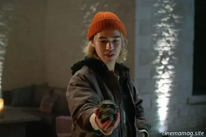 Nuevo tráiler de la película de terror "Whistle" protagonizada por Dafne Keen.