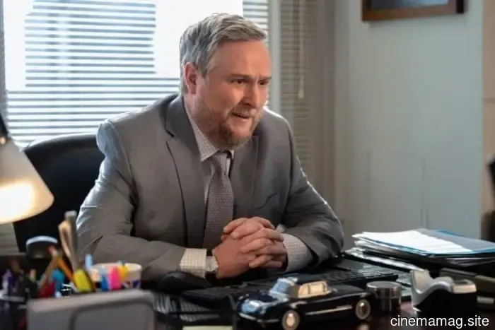 The Paper, a spin-off of The Office, is back with a trailer for its second season.