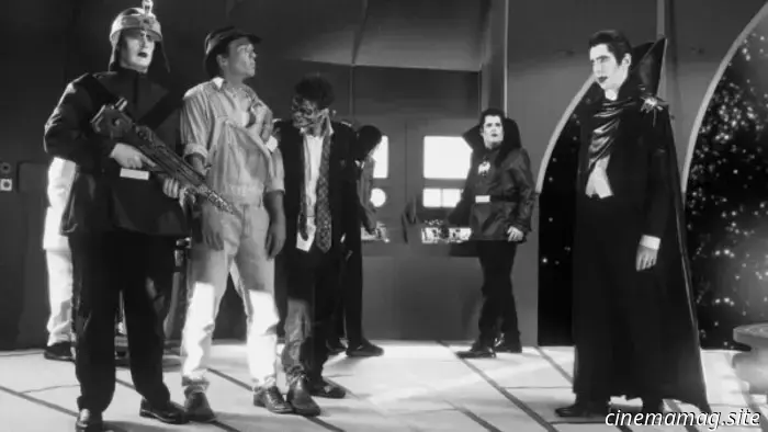 Drácula desata Zombis Vampiros... ¡Desde el Espacio! en tráiler de comedia de terror de ciencia ficción independiente