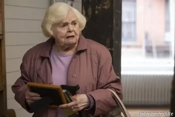 June Squibb es Eleanor la Grande en el tráiler del debut como directora de Scarlett Johansson.