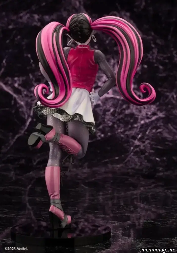 Monster High riceve il trattamento Bishoujo con la statua di Draculaura di Kotobukiya