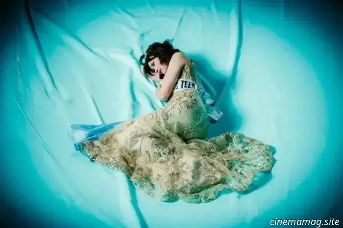 La belleza de Olga Kurylenko se desvanece en el tráiler del thriller de terror «Other».