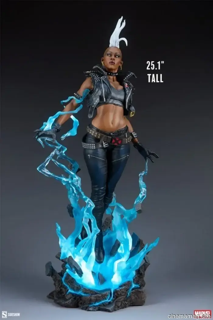 Sideshow has unveiled the Premium Format Figure of Storm from the Uncanny X-Men series.