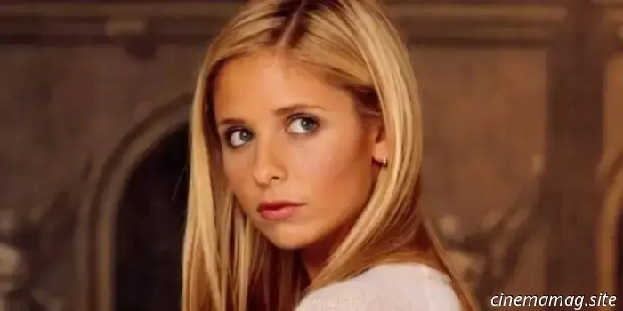 Sarah Michelle Gellar discusses the Buffy sequel series, stating that they "are on track" to get it right.