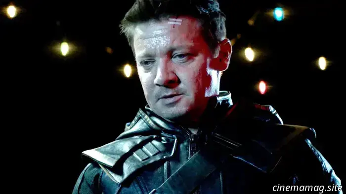 Jeremy Renner ha rifiutato l'offerta della Marvel per la stagione 2 di Occhio di Falco: "Pensavi che fossi solo la metà di Jeremy perché sono stato investito?"