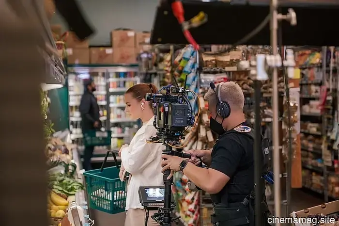 Emily Kent's Engaging 'Clean Girl' Explores a Chaotic Journey Towards Perfection