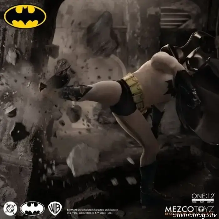 Mezco Toyz svela la nuova figura in scala 1:6 di Batman: Year One