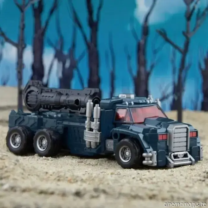 Предзаказы на фигурки Transformers серии Energon Universe — Оптимус Прайм, Немезис Прайм и другие — открыты.