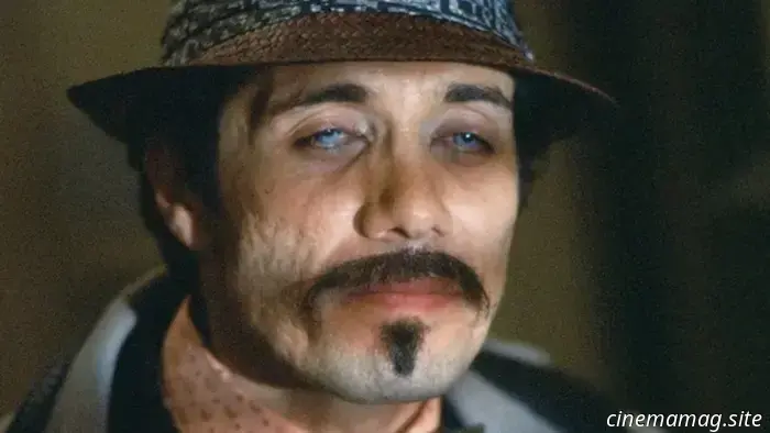 Эдвард Джеймс Олмос говорит, что он играет единственного бегущего по лезвию в «Бегущем по лезвию»