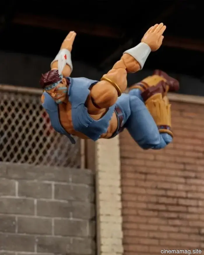 T. Hawk si unisce alla lotta con l'action figure di Ultra Street Fighter II di Jada Toys