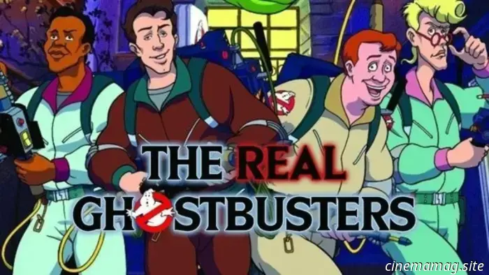 Hasbro officially presented The Real Ghostbusters Kenner Classics Ecto-Glow Ecto-1.