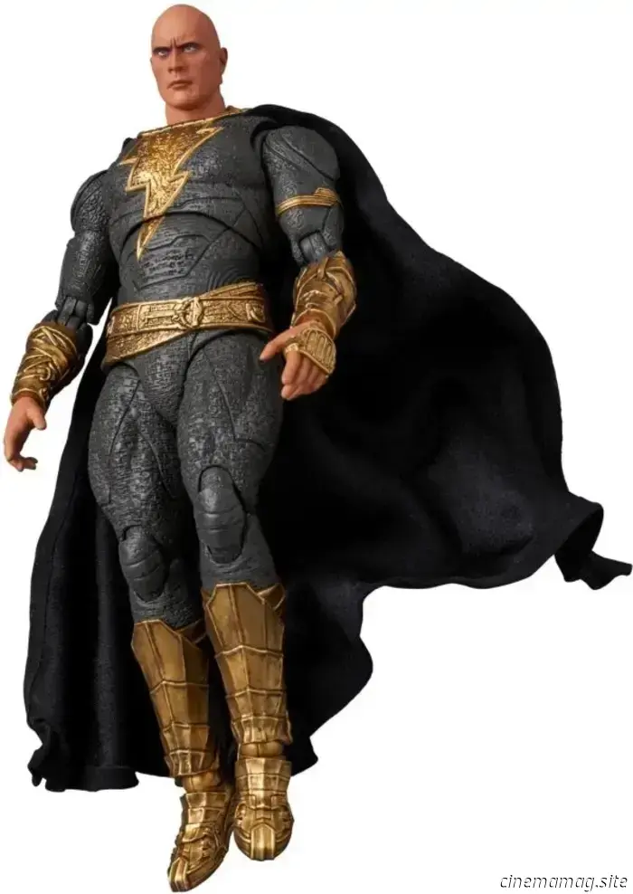 MAFEX представила фигурку Блэка Адама в исполнении Дуэйна Джонсона