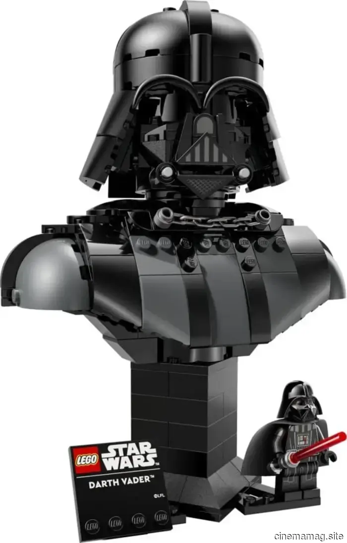 Official unveiling of LEGO Star Wars Yoda and Darth Vader busts.